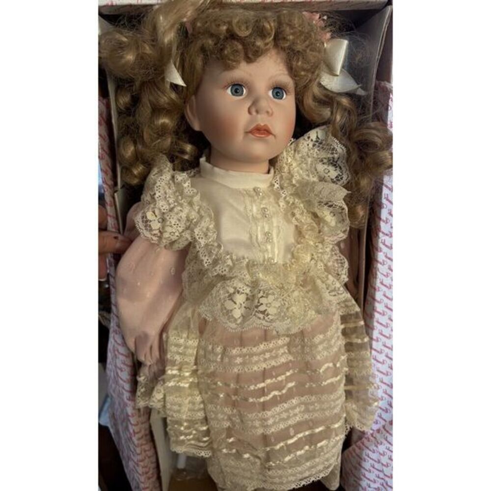 Camelot‎ Porcelain Doll 21" Limited Edition QVC With Original box